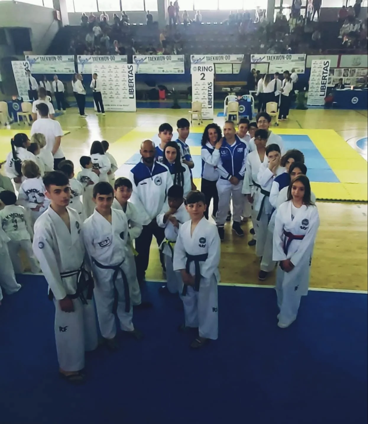 Ragazzi del corso di TaeKwon-Do ad Avezzano in dobok